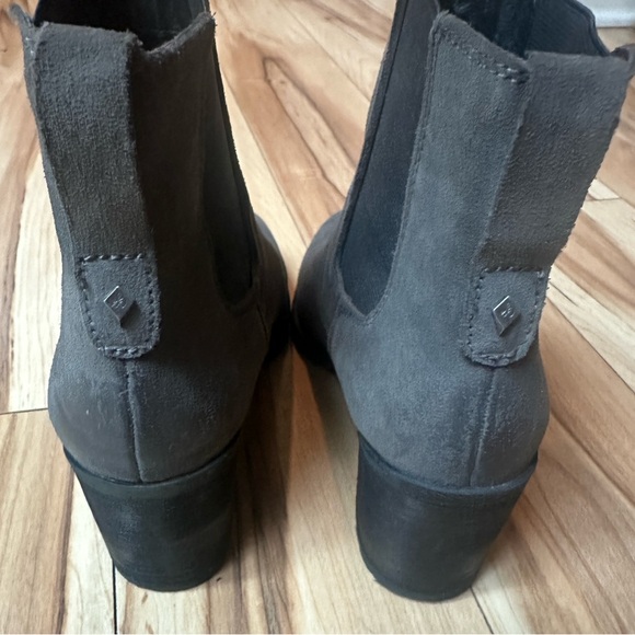 Sam Edelman Grey Suede Boots 8.5 - Picture 2 of 7